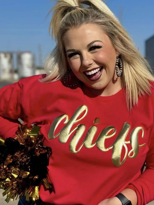 Chiefs gold foil puff